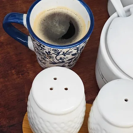 Old Town W Balcony Only 5 Min Danube River Daire *