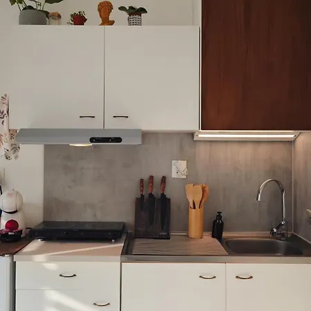 Old Town W Balcony Only 5 Min Danube River Apartamento Bratislava