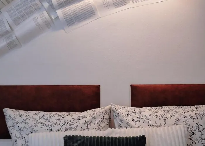 Apartman Old Town W Balcony Only 5 Min Danube River